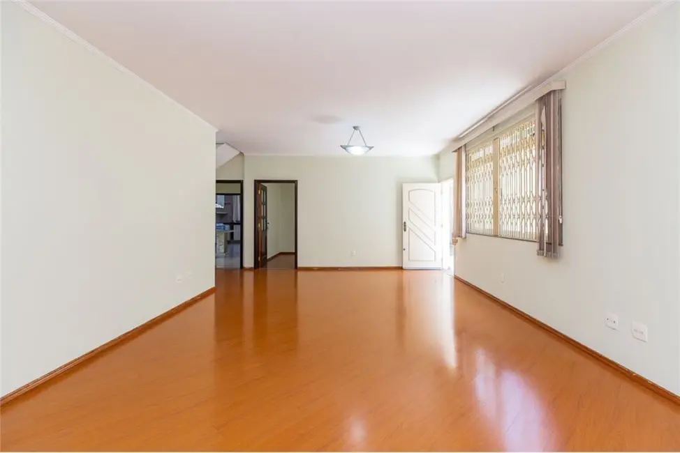 Foto 4 de Casa com 4 quartos à venda, 332m2 em Moema, São Paulo - SP