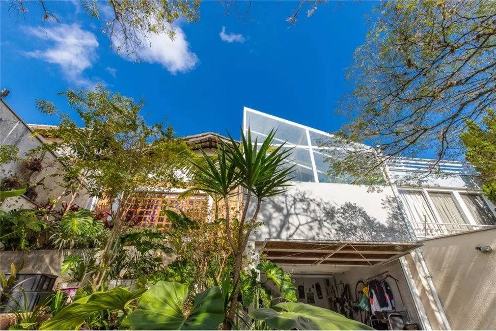 Casa com 3 quartos à venda, 226m2 em Chácara Monte Alegre, São Paulo - SP - imagem 2 Foto 2 de Casa com 3 quartos à venda, 226m2 em Chácara Monte Alegre, São Paulo - SP