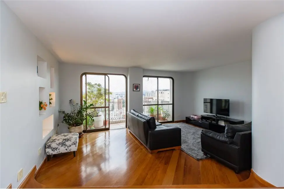 Apartamento com 3 quartos à venda, 180m2 em Vila Suzana, São Paulo - SP - imagem 5 Foto 5 de Apartamento com 3 quartos à venda, 180m2 em Vila Suzana, São Paulo - SP