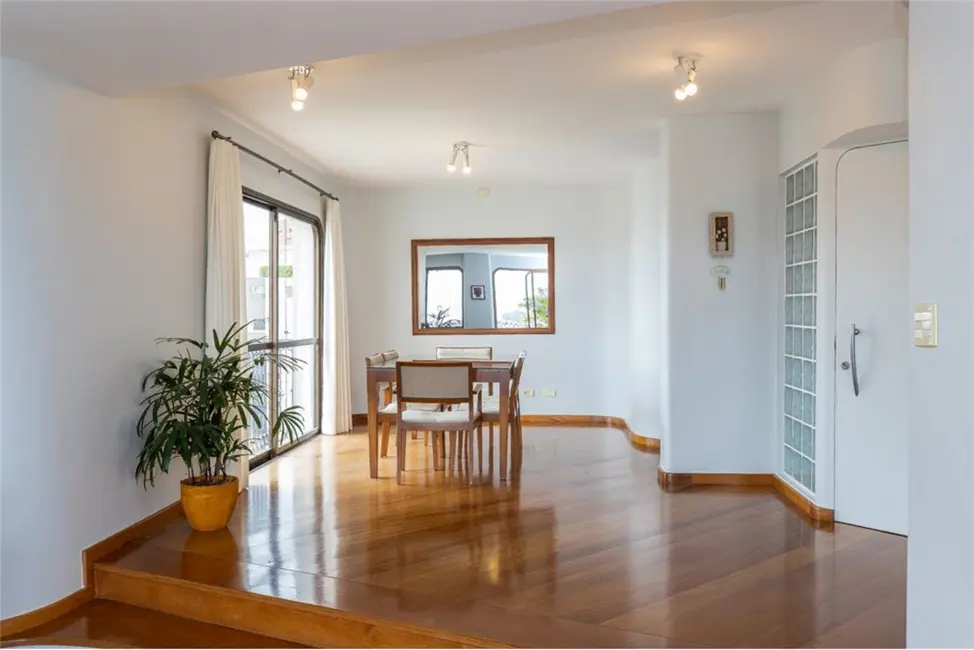 Apartamento com 3 quartos à venda, 180m2 em Vila Suzana, São Paulo - SP - imagem 9 Foto 9 de Apartamento com 3 quartos à venda, 180m2 em Vila Suzana, São Paulo - SP