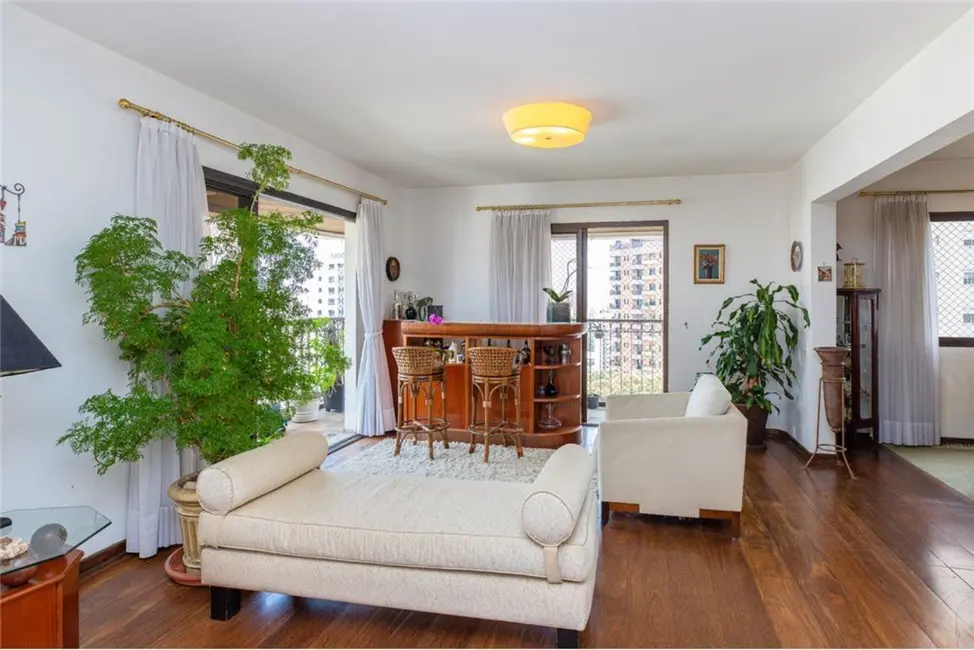 Apartamento com 4 quartos à venda, 183m2 em Vila Andrade, São Paulo - SP - imagem 6 Foto 6 de Apartamento com 4 quartos à venda, 183m2 em Vila Andrade, São Paulo - SP