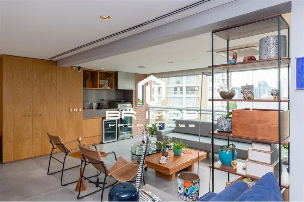 Foto 3 de Apartamento com 3 quartos à venda, 201m2 em Itaim Bibi, São Paulo - SP