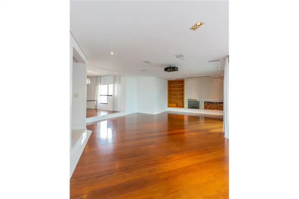 Apartamento com 4 quartos à venda, 255m2 em Moema, São Paulo - SP - imagem 7 Foto 7 de Apartamento com 4 quartos à venda, 255m2 em Moema, São Paulo - SP
