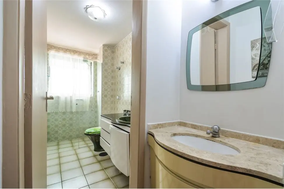 Apartamento com 2 quartos à venda, 72m2 em Moema, São Paulo - SP - imagem 9 Foto 9 de Apartamento com 2 quartos à venda, 72m2 em Moema, São Paulo - SP