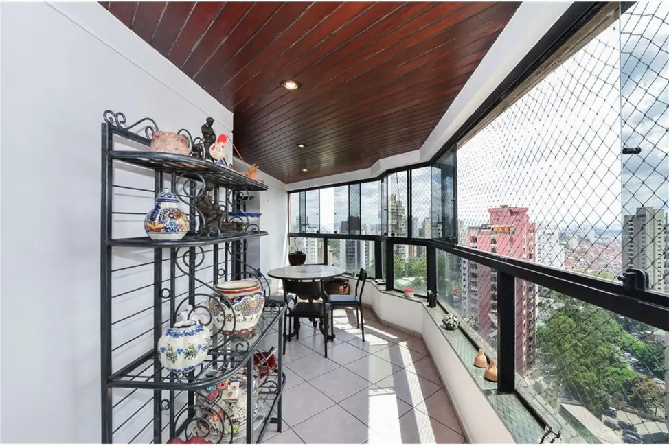 Foto 5 de Apartamento com 4 quartos à venda, 241m2 em Vila Suzana, São Paulo - SP