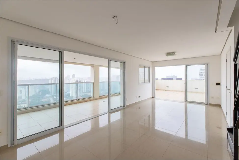 Foto 8 de Apartamento com 3 quartos à venda, 227m2 em Santo Amaro, São Paulo - SP