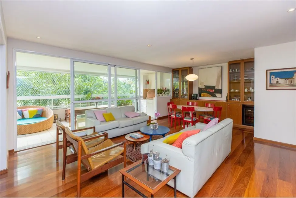 Foto 2 de Apartamento com 3 quartos à venda, 188m2 em Itaim Bibi, São Paulo - SP