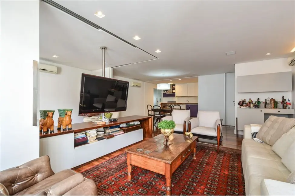 Foto 2 de Apartamento com 2 quartos à venda, 129m2 em Itaim Bibi, São Paulo - SP