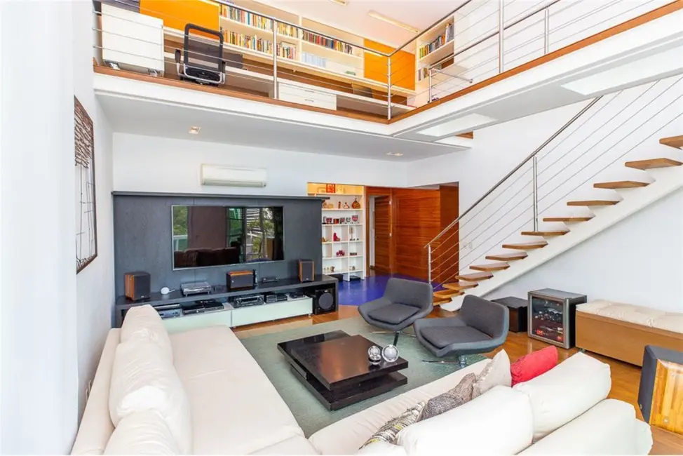 Foto 7 de Apartamento com 4 quartos à venda, 212m2 em São Paulo - SP