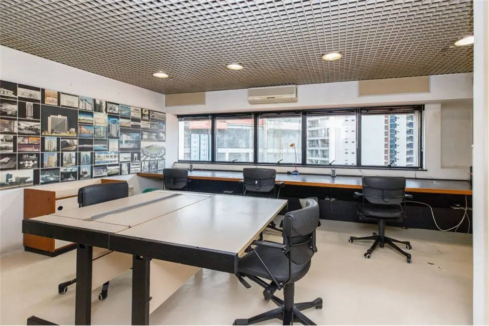 Sala Comercial à venda, 42m2 em Itaim Bibi, São Paulo - SP - imagem 2 Foto 2 de Sala Comercial à venda, 42m2 em Itaim Bibi, São Paulo - SP