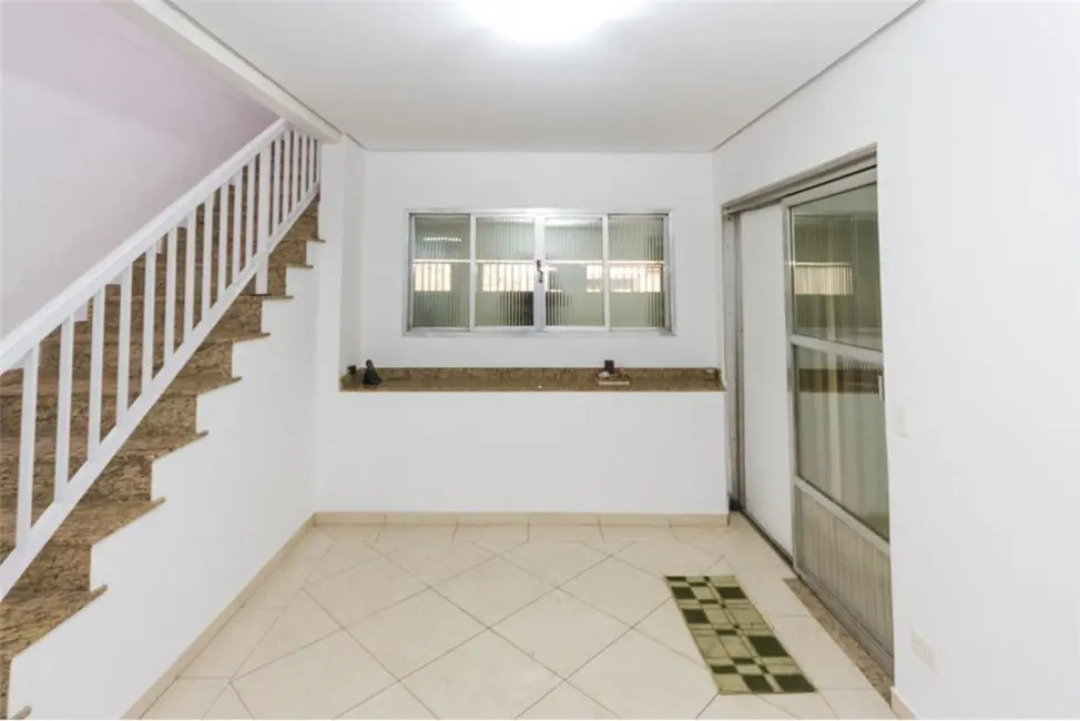 Foto 3 de Casa com 3 quartos à venda, 150m2 em Vila Bertioga, São Paulo - SP