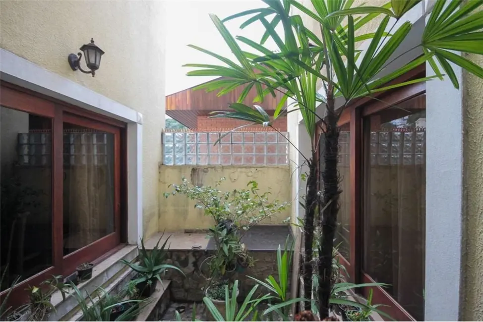 Foto 6 de Casa com 4 quartos à venda, 350m2 em Tremembé, São Paulo - SP