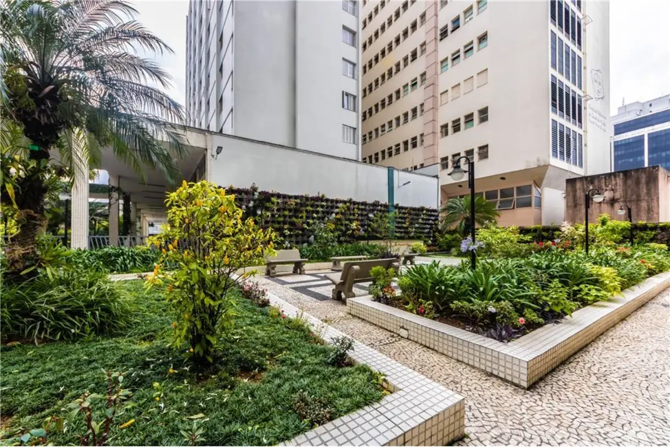 Foto 2 de Apartamento com 4 quartos à venda, 130m2 em Bela Vista, São Paulo - SP