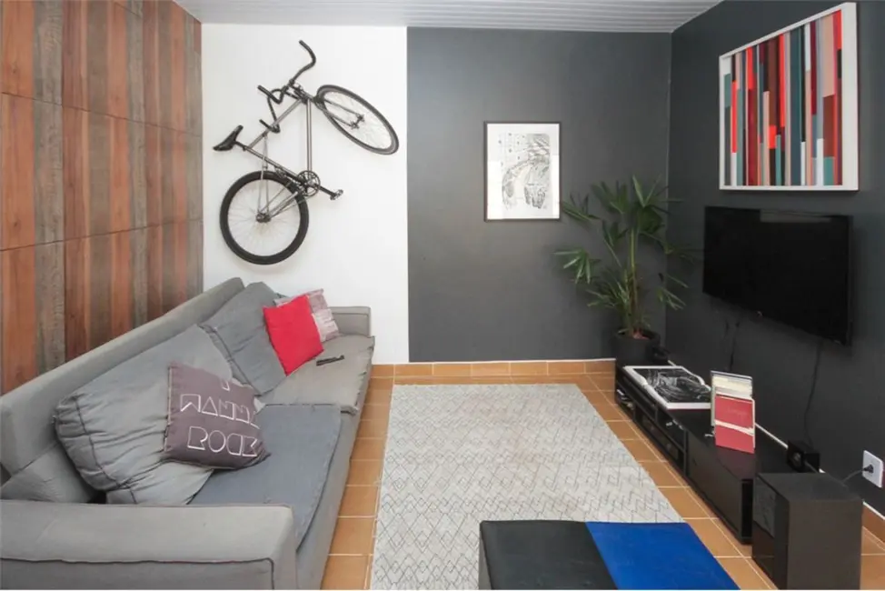 Casa com 4 quartos à venda, 200m2 em Cambuci, São Paulo - SP - imagem 8 Foto 8 de Casa com 4 quartos à venda, 200m2 em Cambuci, São Paulo - SP