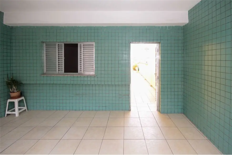 Casa com 4 quartos à venda, 200m2 em Cambuci, São Paulo - SP - imagem 6 Foto 6 de Casa com 4 quartos à venda, 200m2 em Cambuci, São Paulo - SP