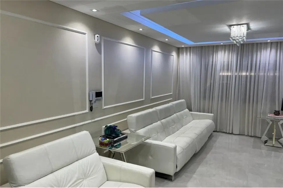 Casa com 4 quartos à venda, 258m2 em Itaquera, São Paulo - SP - imagem 3 Foto 3 de Casa com 4 quartos à venda, 258m2 em Itaquera, São Paulo - SP