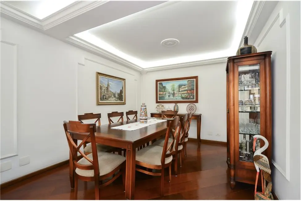 Apartamento com 4 quartos à venda, 221m2 em São Paulo - SP - imagem 8 Foto 8 de Apartamento com 4 quartos à venda, 221m2 em São Paulo - SP