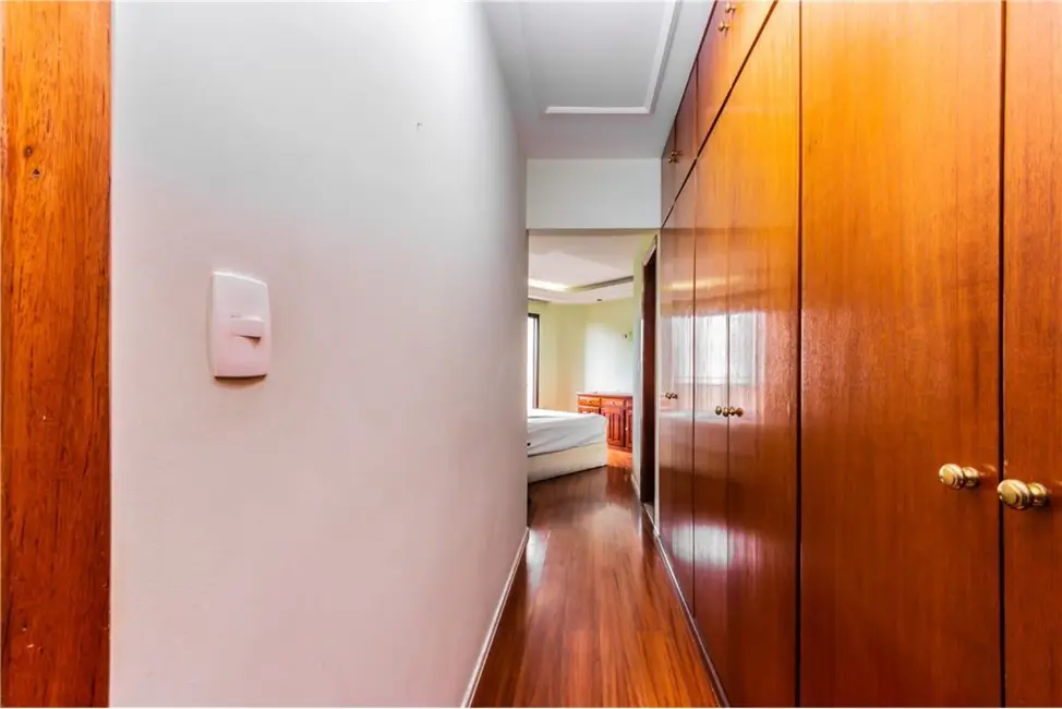 Foto 6 de Apartamento com 4 quartos à venda, 113m2 em Vila Bertioga, São Paulo - SP