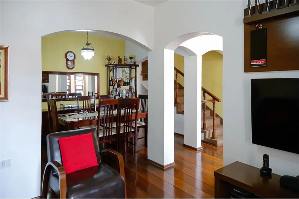 Foto 2 de Casa com 4 quartos à venda, 277m2 em Jardim Santa Maria, São Paulo - SP