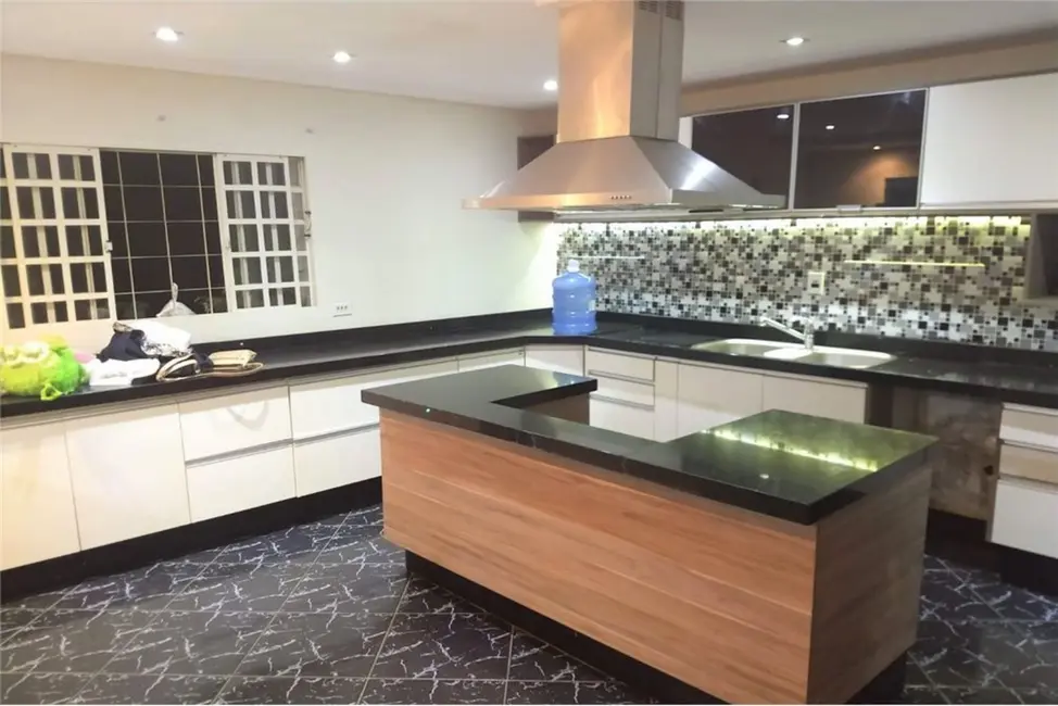 Foto 8 de Casa com 3 quartos à venda, 250m2 em Jardim Colorado, São Paulo - SP