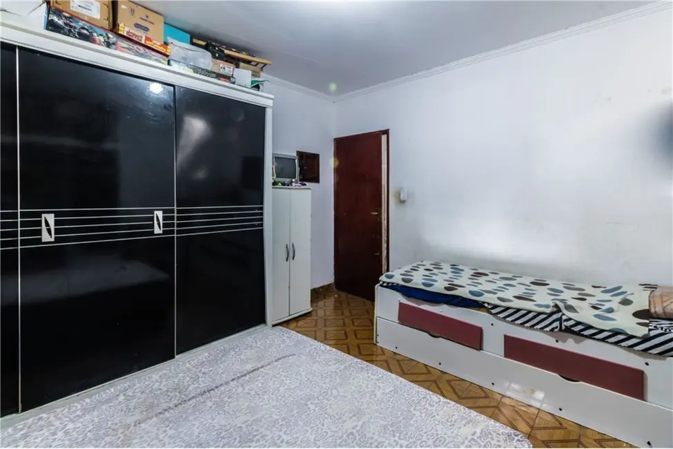 Foto 6 de Casa com 3 quartos à venda, 110m2 em Jardim Cotinha, São Paulo - SP