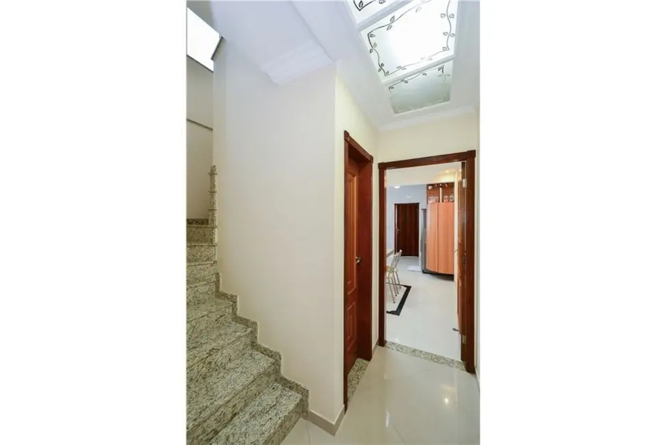 Foto 5 de Casa com 4 quartos à venda, 220m2 em Parque São Domingos, São Paulo - SP