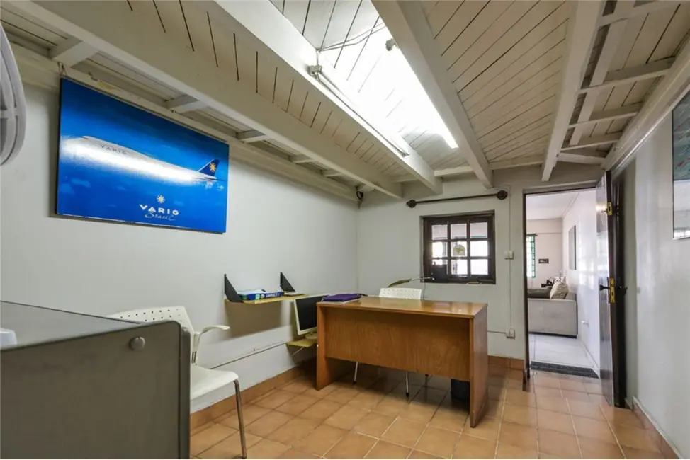 Foto 2 de Casa com 3 quartos à venda, 150m2 em Vila Madalena, São Paulo - SP