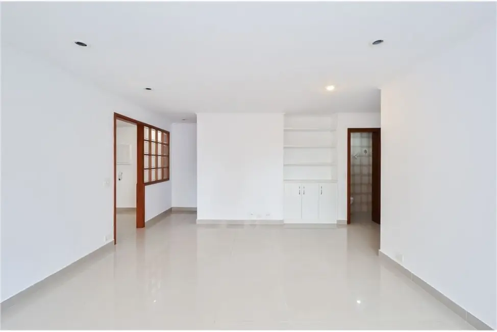 Foto 4 de Apartamento com 3 quartos à venda, 101m2 em Vila Uberabinha, São Paulo - SP