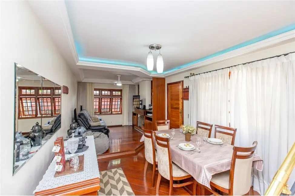 Foto 8 de Casa com 3 quartos à venda, 180m2 em Vila Marari, São Paulo - SP