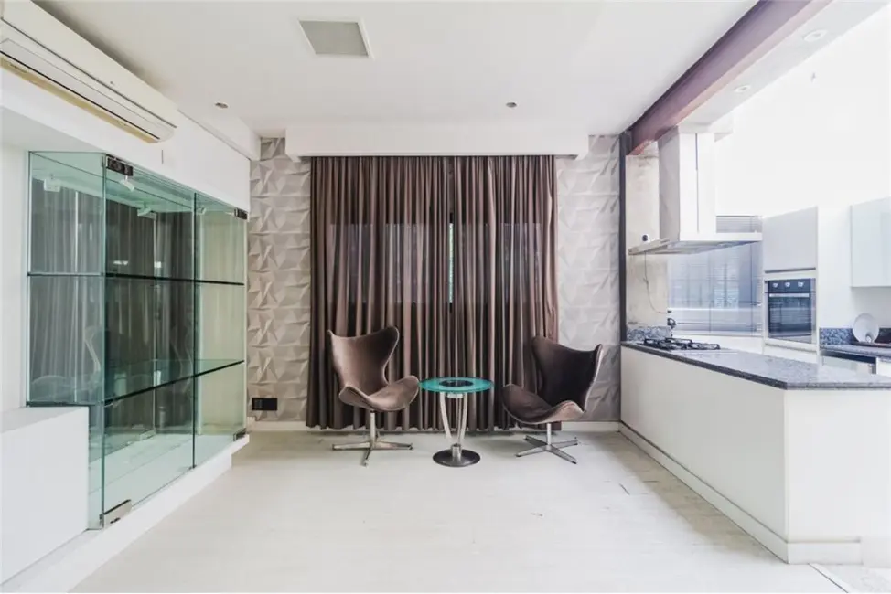 Casa com 5 quartos à venda, 146m2 em Campo Belo, São Paulo - SP - imagem 2 Foto 2 de Casa com 5 quartos à venda, 146m2 em Campo Belo, São Paulo - SP