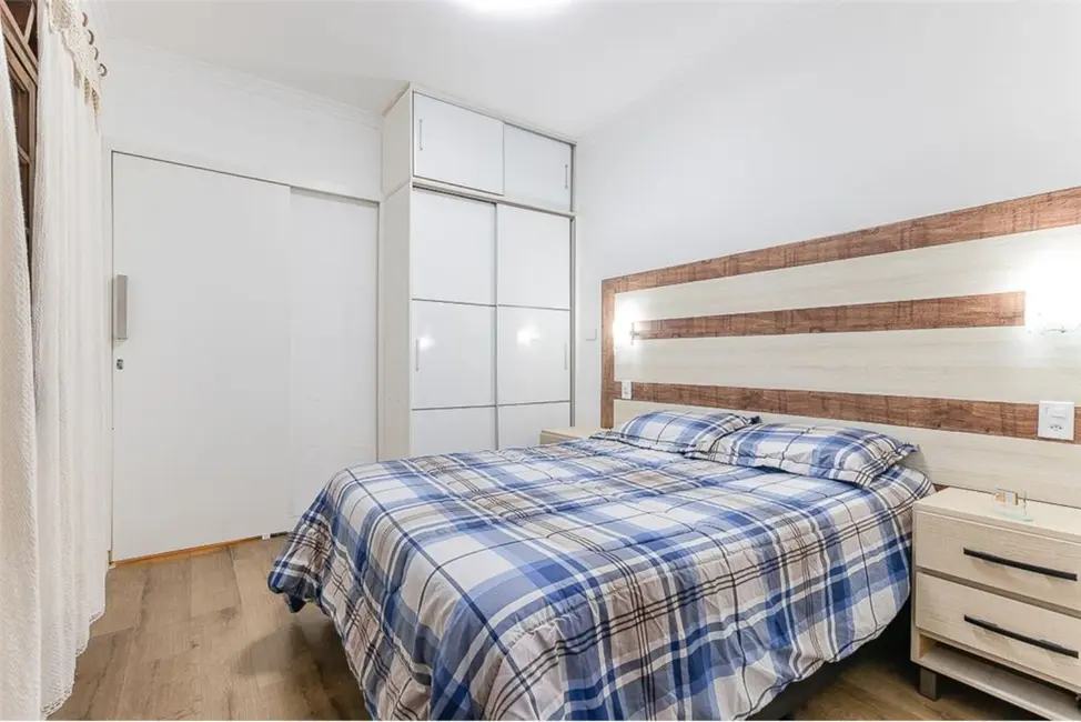 Foto 7 de Casa com 3 quartos à venda, 200m2 em Jardim dos Ipês, São Paulo - SP