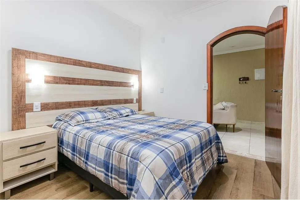 Foto 9 de Casa com 3 quartos à venda, 200m2 em Jardim dos Ipês, São Paulo - SP