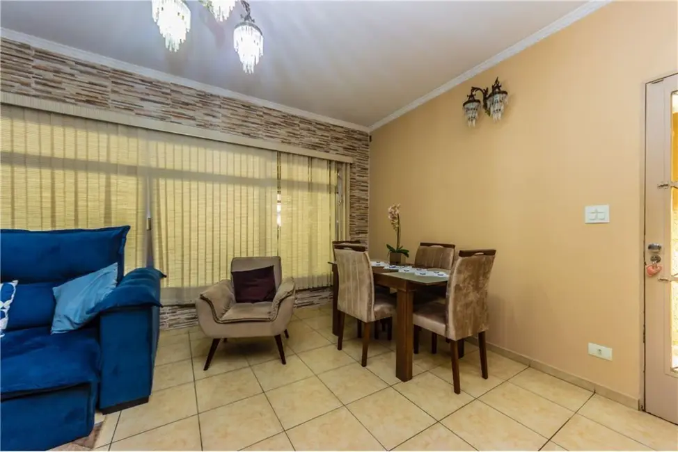 Foto 2 de Casa com 3 quartos à venda, 139m2 em Vila Carrão, São Paulo - SP