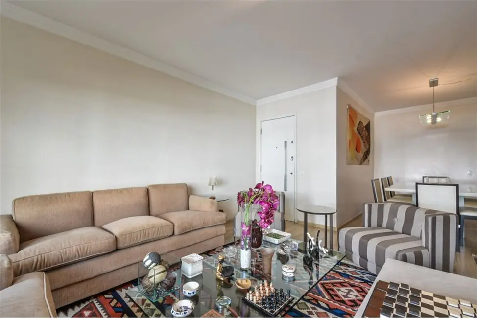 Apartamento com 3 quartos à venda, 176m2 em Moema, São Paulo - SP - imagem 5 Foto 5 de Apartamento com 3 quartos à venda, 176m2 em Moema, São Paulo - SP