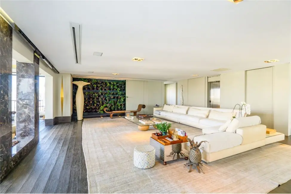 Apartamento com 5 quartos à venda, 565m2 em Vila Nova Conceição, São Paulo - SP - imagem 8 Foto 8 de Apartamento com 5 quartos à venda, 565m2 em Vila Nova Conceição, São Paulo - SP