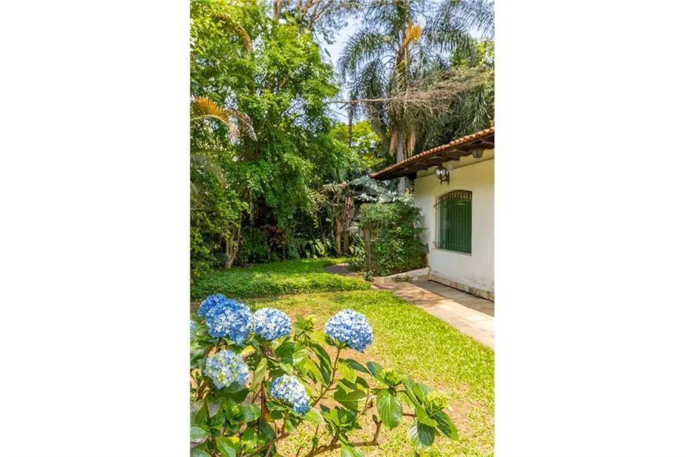 Foto 3 de Casa com 3 quartos à venda, 400m2 em Alto de Pinheiros, São Paulo - SP