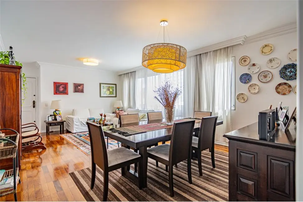 Apartamento com 3 quartos à venda, 142m2 em Higienópolis, São Paulo - SP - imagem 8 Foto 8 de Apartamento com 3 quartos à venda, 142m2 em Higienópolis, São Paulo - SP