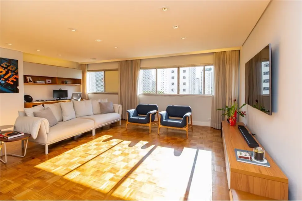 Apartamento com 2 quartos à venda, 110m2 em Campo Belo, São Paulo - SP - imagem 2 Foto 2 de Apartamento com 2 quartos à venda, 110m2 em Campo Belo, São Paulo - SP