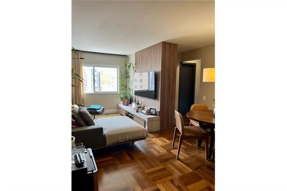 Apartamento com 2 quartos à venda, 75m2 em Moema, São Paulo - SP - imagem 8 Foto 8 de Apartamento com 2 quartos à venda, 75m2 em Moema, São Paulo - SP