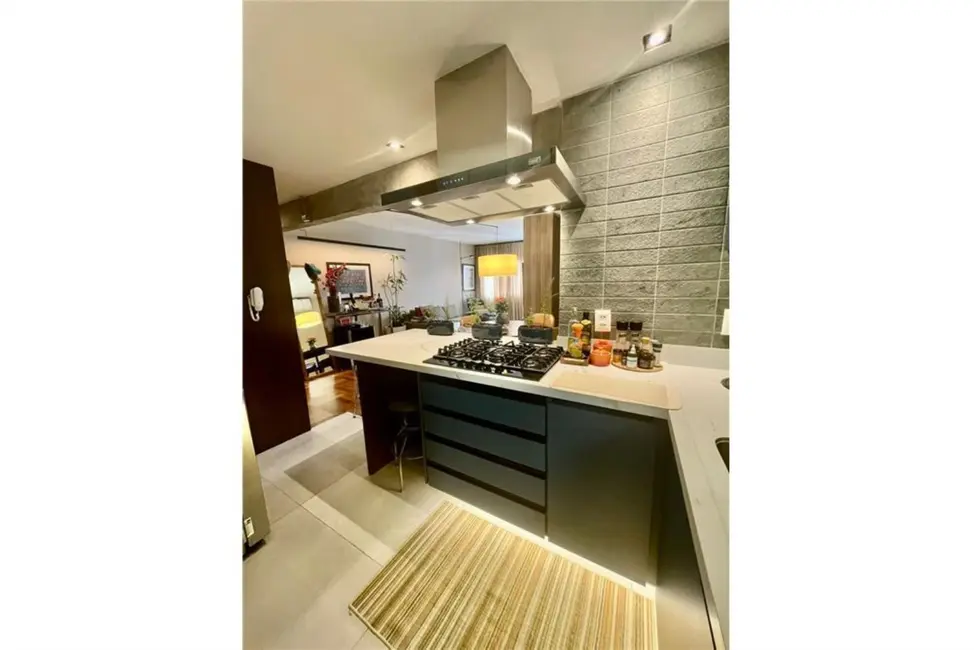 Apartamento com 2 quartos à venda, 75m2 em Moema, São Paulo - SP - imagem 5 Foto 5 de Apartamento com 2 quartos à venda, 75m2 em Moema, São Paulo - SP