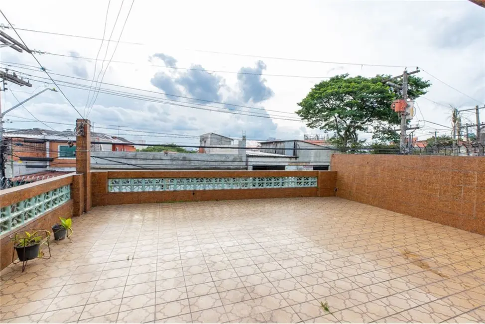 Casa com 3 quartos à venda, 210m2 em Cidade Domitila, São Paulo - SP - imagem 8 Foto 8 de Casa com 3 quartos à venda, 210m2 em Cidade Domitila, São Paulo - SP