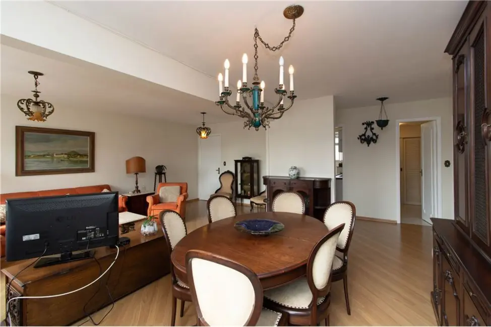 Foto 2 de Apartamento com 3 quartos à venda, 104m2 em Moema, São Paulo - SP