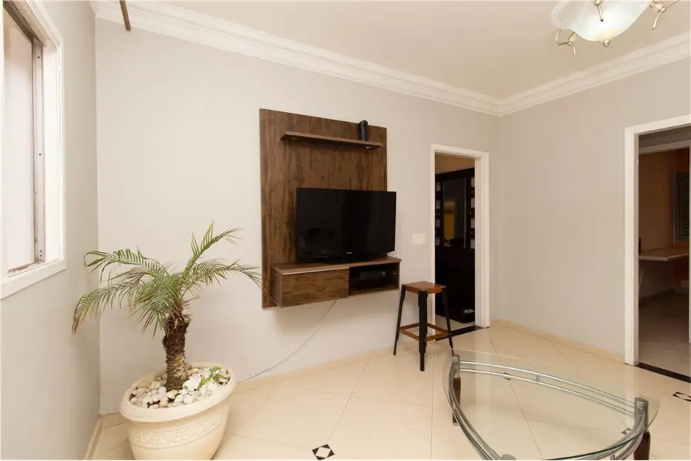 Casa com 5 quartos à venda, 236m2 em Planalto Paulista, São Paulo - SP - imagem 6 Foto 6 de Casa com 5 quartos à venda, 236m2 em Planalto Paulista, São Paulo - SP