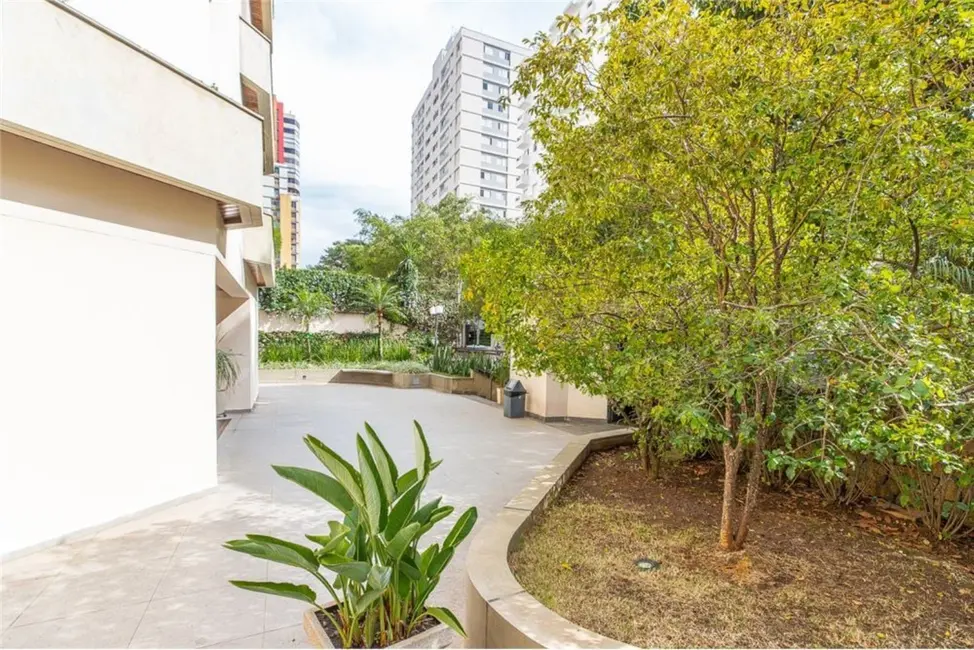 Foto 4 de Apartamento com 4 quartos à venda, 190m2 em Moema, São Paulo - SP