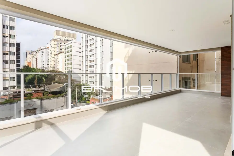 Foto 6 de Apartamento com 4 quartos à venda, 330m2 em Itaim Bibi, São Paulo - SP