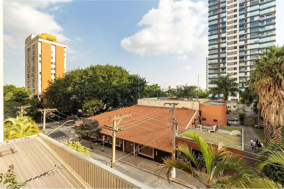 Apartamento com 2 quartos à venda, 120m2 em Pinheiros, São Paulo - SP - imagem 8 Foto 8 de Apartamento com 2 quartos à venda, 120m2 em Pinheiros, São Paulo - SP