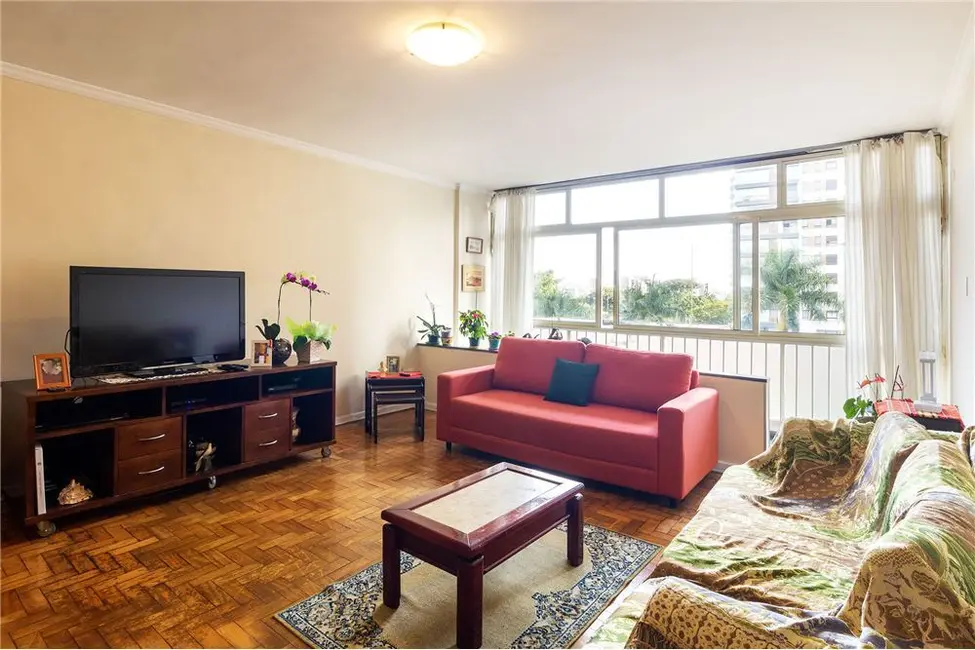 Apartamento com 2 quartos à venda, 120m2 em Pinheiros, São Paulo - SP - imagem 4 Foto 4 de Apartamento com 2 quartos à venda, 120m2 em Pinheiros, São Paulo - SP