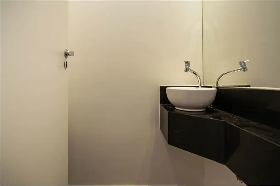 Foto 2 de Sala Comercial à venda, 66m2 em Jardim Guedala, São Paulo - SP