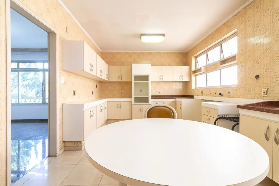 Foto 8 de Casa com 3 quartos à venda, 352m2 em Vila Inah, São Paulo - SP