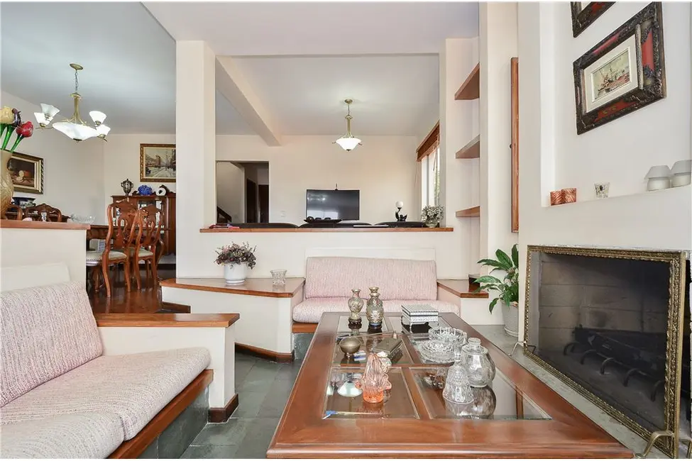 Casa com 4 quartos à venda, 297m2 em Butantã, São Paulo - SP - imagem 8 Foto 8 de Casa com 4 quartos à venda, 297m2 em Butantã, São Paulo - SP